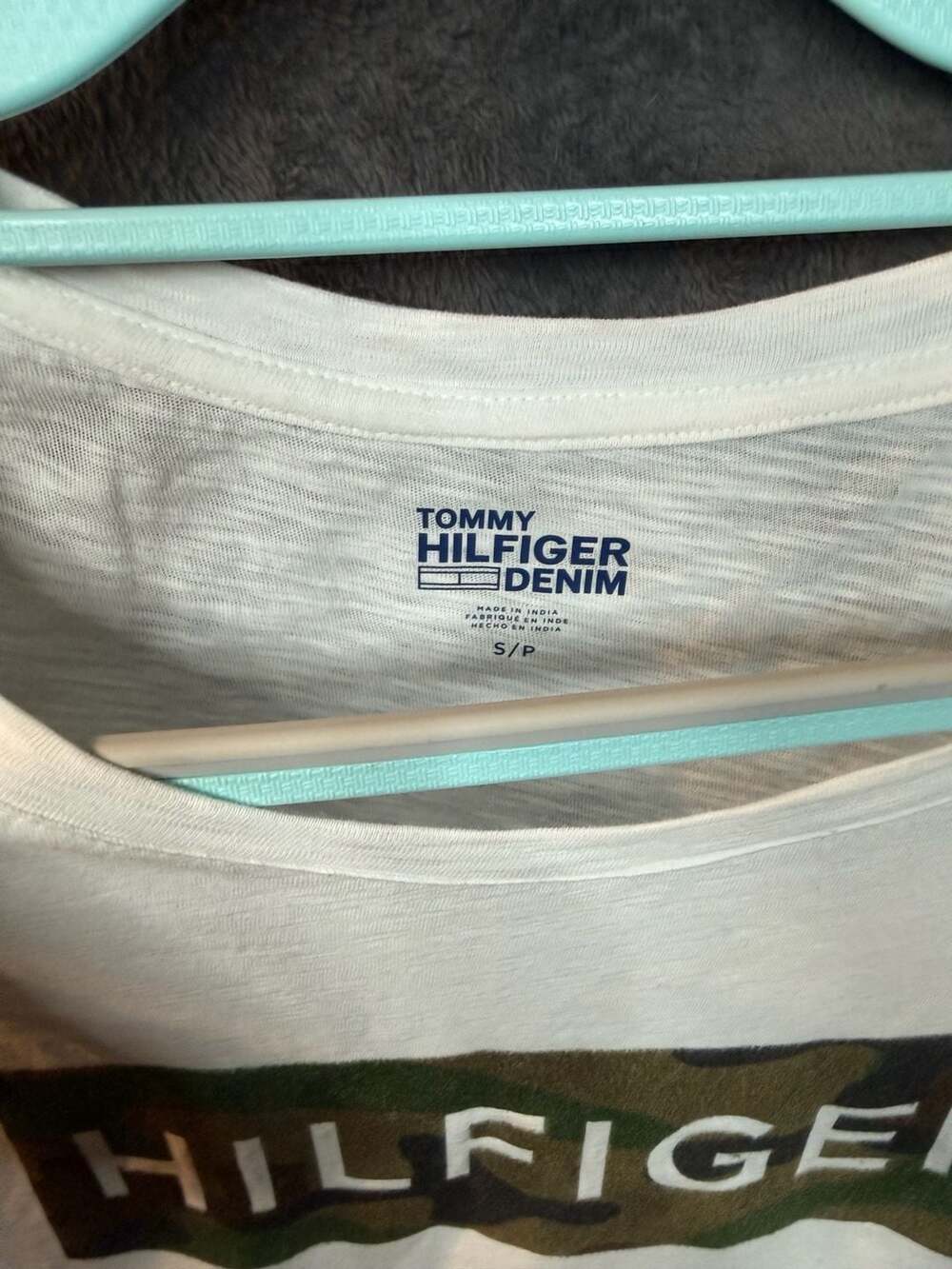 Tommy Hilfiger Denim Camo Box Logo T-Shirt Size S White - Picture 4 of 7